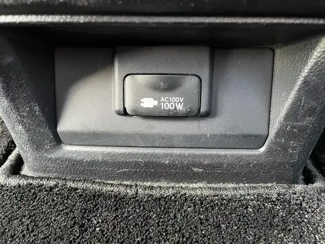 レクサス ＮＸ 200t バージョンL 富山県 2014(平26)年 6.3万km マーキュリーグレーマイカ 〇純正ナビ/〇フルセグTV/〇バックカメラ/〇ビルトインETC/〇ターボ/〇パワーバッグドア/〇LEDヘッドランプ/〇オートライト/〇フォグランプ/〇純正18インチアルミ/〇革巻きステアリング/〇ステアリングヒーター/〇パドルシフト/〇左右独立オートエアコン/〇革シート/〇シートヒーター/〇シートベンチレーション/〇パワーシート/〇スマートエントリー/〇禁煙車