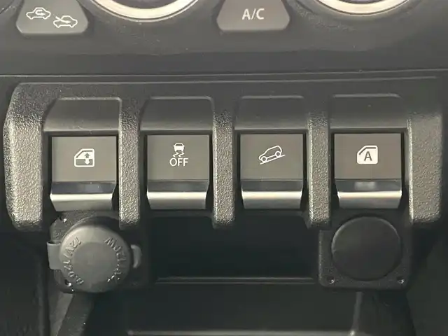 スズキ ジムニー XC 愛知県 2018(平30)年 0.6万km ブリスクブルーメタリック/ブラック2トーンルーフ 社外ナビ　シートヒーター　ドラレコ　禁煙車　デュアルブレーキサポート　ダウンヒルアシスト　ＬＥＤオートライト　バックカメラ　プッシュスタート　スマートキー　クルーズコントロール　レーンキープ　衝突軽減