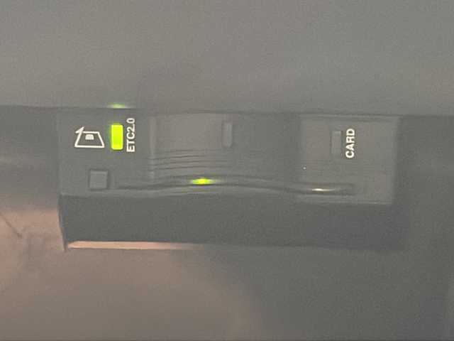クライスラー・ジープ ジープ コンパス ロンジチュード 岐阜県 2020(令2)年 5.7万km 黒 純正ナビ/AM/FM/bluetooth/USB/AUX/ワンセグTV/バックカメラ/衝突軽減ブレーキ/ブラインドスポットモニター/レーダークルーズコントロール/ドライブレコーダー/コーナーセンサー/ParkSence/ステアリングリモコン/革巻きステアリング/電動パーキングブレーキ/スマートキー/スペアキー/プッシュスタート/オートライト/シガーライター