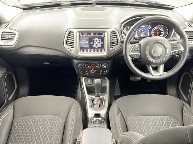 クライスラー・ジープ ジープ コンパス ロンジチュード 岐阜県 2020(令2)年 5.7万km 黒 純正ナビ/AM/FM/bluetooth/USB/AUX/ワンセグTV/バックカメラ/衝突軽減ブレーキ/ブラインドスポットモニター/レーダークルーズコントロール/ドライブレコーダー/コーナーセンサー/ParkSence/ステアリングリモコン/革巻きステアリング/電動パーキングブレーキ/スマートキー/スペアキー/プッシュスタート/オートライト/シガーライター