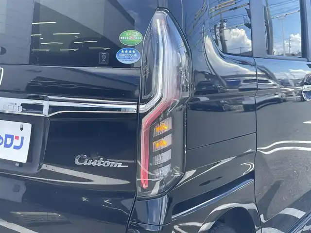 ホンダ Ｎ ＢＯＸ 2トン カスタム G L ホンダセンシング 熊本県 2018(平30)年 8.1万km クリスタルブラックパール (株)IDOMが運営する【じしゃロン熊本店】の自社ローン専用車両になりますこちらは現金またはオートローンご利用時の価格です。自社ローンご希望の方は別途その旨お申付け下さい/社外ナビ（フルセグ　ＣＤ　ＢＴ）　/バックカメラ　/ビルトインＥＴＣ　/片側パワースライドドア　/クルーズコントローラー　/ドライブレコーダー　/Ｗ＋サイドエアバッグ　/カーテンエアバッグ　/プッシュスタート