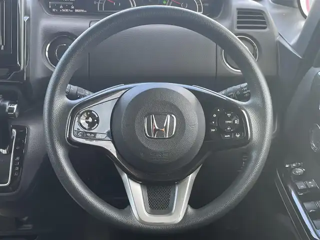 ホンダ Ｎ ＢＯＸ 2トン カスタム G L ホンダセンシング 熊本県 2018(平30)年 8.1万km クリスタルブラックパール (株)IDOMが運営する【じしゃロン熊本店】の自社ローン専用車両になりますこちらは現金またはオートローンご利用時の価格です。自社ローンご希望の方は別途その旨お申付け下さい/社外ナビ（フルセグ　ＣＤ　ＢＴ）　/バックカメラ　/ビルトインＥＴＣ　/片側パワースライドドア　/クルーズコントローラー　/ドライブレコーダー　/Ｗ＋サイドエアバッグ　/カーテンエアバッグ　/プッシュスタート
