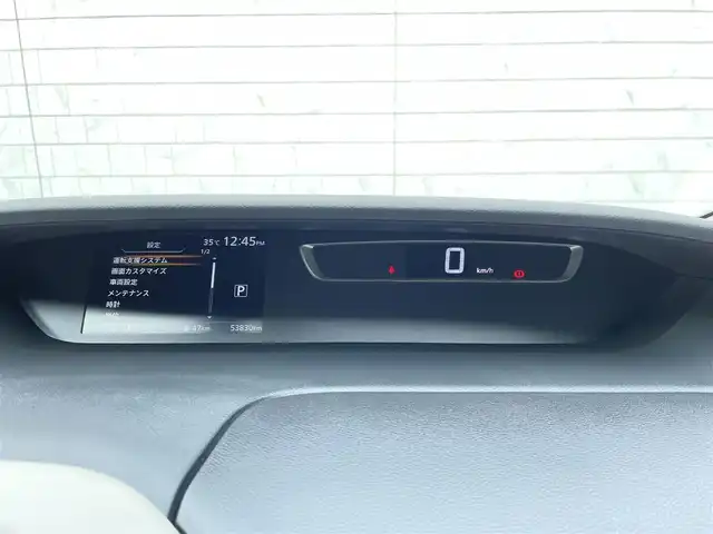 日産 セレナ ハイウェイスター Vセレクション 福岡県 2018(平30)年 5.4万km ブリリアントシルバー 純正9型SDナビ(フルセグTV/CD/DVD/BT)バックカメラコーナーセンサー両側パワスラノーマルクルコンドラレコETCUSB純正フロアマット純正LEDヘッドライト純正アルミホイールプッシュスタートスマートキー