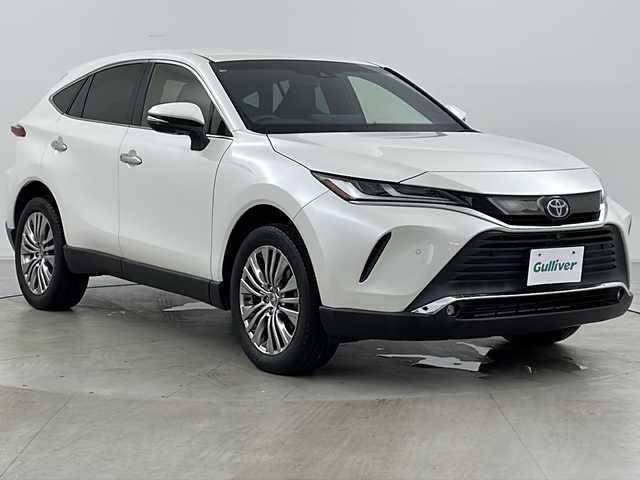 トヨタ ハリアー ハイブリッド Z 道央・札幌 2020(令2)年 2万km ホワイトパールクリスタルシャイン ・4WD/・寒冷地仕様/・JBLサラウンドシステム/・純正ナビ&BT&USB&フルセグ&Miracast/・電動リアゲート/・ヘッドアップディスプレイ/・バックカメラ/・トヨタセーフティセンス/・デジタルインナーミラー/・ハーフレザーシート/・運転席パワーシート/・ドアミラーヒーター/・TVキャンセラー/・LEDヘッドライト/・LEDフォグランプ/・スマートキー