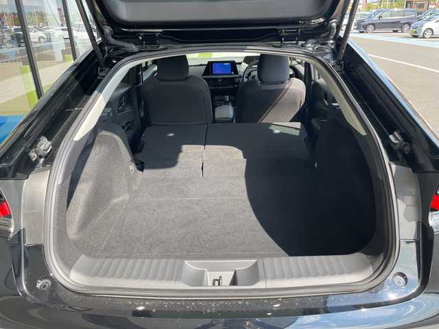 トヨタ プリウス U 愛知県 2023(令5)年 1.5万km アティチュードブラックマイカ トヨタセーフティセンス/モデリスタエアロ/純正ディズプレイオーディオ　ナビ機能なし/レーダークルーズコントロール/シートヒーター/バックカメラ/コーナーセンサー/純正アルミホイール/ETC2.0/ブラインドスポットモニター/LEDヘッドライト/ステアリングヒーター/オートマチックハイビーム/ドライブレコーダー/ステアリングスイッチ/スマートキー/プッシュスタート