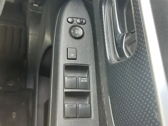 ホンダ Ｎ ＷＧＮ カスタム G Aパッケージ 岡山県 2014(平26)年 4.9万km プレミアムホワイトパール 登録時走行距離48870km/純正ナビ/地デジTV(AM.FM.CD.DVD.TV.BT)/衝突軽減ブレーキ/クルーズコントロール/横滑り防止装置/オートライト/アイドリングストップ/14インチ純正AW/純正フロアマット/プッシュスタート/スマートキー