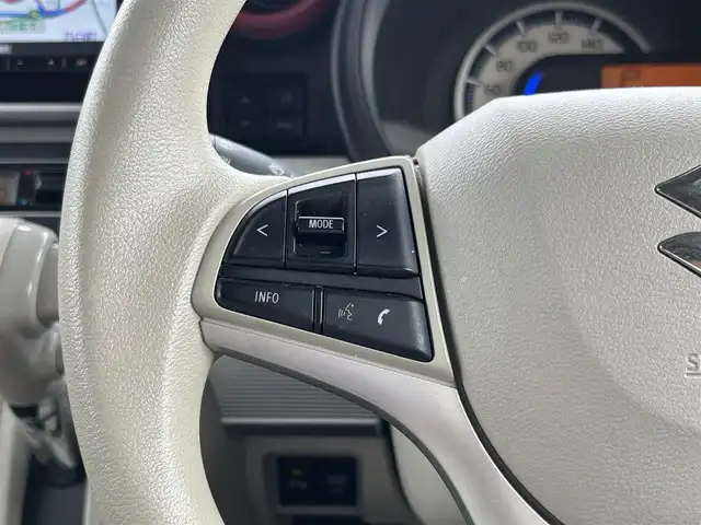 スズキ スペーシア HYBRID X 島根県 2018(平30)年 4.1万km シフォンアイボリーM 登録時走行距離40993km/取扱説明書【車両/ナビ】/保証書/4WD/純正8インチナビ【CD/DVD/Bluetooth】/フルセグテレビ/全周囲カメラ/両側パワースライドドア/衝突軽減ブレーキ/プッシュスタート/スマートキー(スペアスマート×1)/レーンキープアシスト/LEDヘッドライト/オートライト/フォグランプ/コーナーセンサー/前席シートヒーター/ドライブレコーダー/ETC/純正14インチアルミ