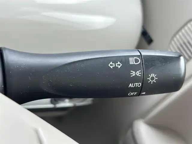 スズキ スペーシア HYBRID X 島根県 2018(平30)年 4.1万km シフォンアイボリーM 登録時走行距離40993km/取扱説明書【車両/ナビ】/保証書/4WD/純正8インチナビ【CD/DVD/Bluetooth】/フルセグテレビ/全周囲カメラ/両側パワースライドドア/衝突軽減ブレーキ/プッシュスタート/スマートキー(スペアスマート×1)/レーンキープアシスト/LEDヘッドライト/オートライト/フォグランプ/コーナーセンサー/前席シートヒーター/ドライブレコーダー/ETC/純正14インチアルミ