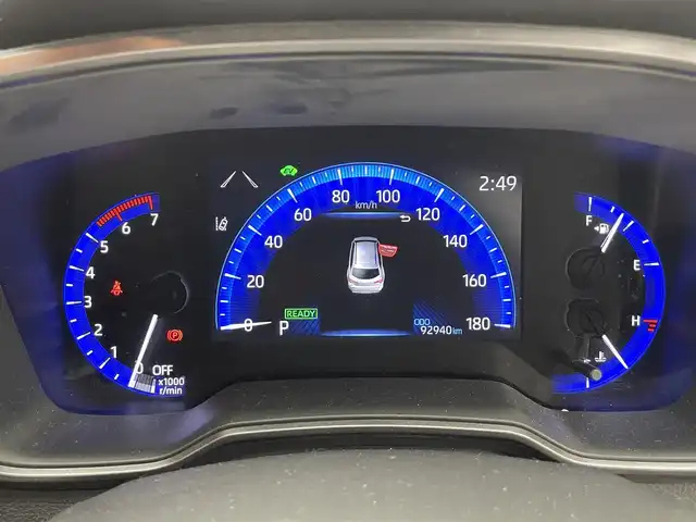 トヨタ カローラツーリング ハイブリッド ダブルバイビー 滋賀県 2020(令2)年 9.3万km ホワイトパールクリスタルシャイン 純正８インチナビ/（Bluetooth/USB/Miracast/フルセグTV）/バックカメラ/コーナーセンサー/追従型クルーズコントロール/電動パーキングブレーキ/衝突軽減装置/LEDライト/オートハイビーム/ハーフレザーシート/ビルトインＥＴＣ/プッシュスタート/スマートキー/オートホールド/ステアリングリモコン/オートライト