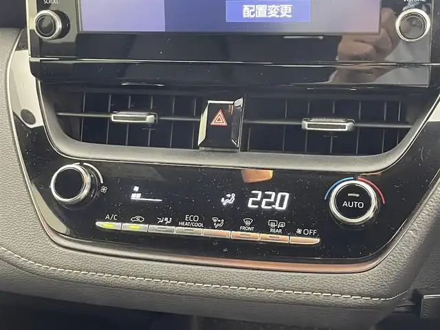 トヨタ カローラツーリング ハイブリッド ダブルバイビー 滋賀県 2020(令2)年 9.3万km ホワイトパールクリスタルシャイン 純正８インチナビ/（Bluetooth/USB/Miracast/フルセグTV）/バックカメラ/コーナーセンサー/追従型クルーズコントロール/電動パーキングブレーキ/衝突軽減装置/LEDライト/オートハイビーム/ハーフレザーシート/ビルトインＥＴＣ/プッシュスタート/スマートキー/オートホールド/ステアリングリモコン/オートライト