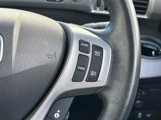 ホンダ フリード ハイブリット ジャストセレクション 新潟県 2014(平26)年 7.2万km プレミアムブルーオパールメタリック 社外ナビ【フルセグTV/FM・AM/BT】/バックカメラ/クルーズコントロール/両側パワースライドドア/ETC/ドライブレコーダー/ハーフレザーシート/3列シート/革巻きステアリング/ステアリングスイッチ/LEDヘッドライト/スマートキー/スペアキー/純正アルミホイール/純正フロアマット