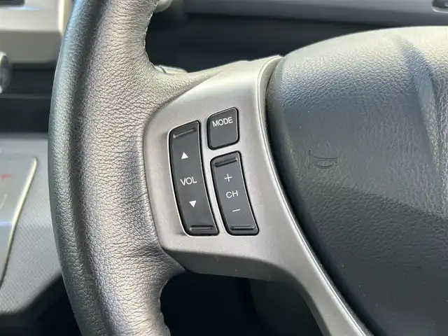 ホンダ フリード ハイブリット ジャストセレクション 新潟県 2014(平26)年 7.2万km プレミアムブルーオパールメタリック 社外ナビ【フルセグTV/FM・AM/BT】/バックカメラ/クルーズコントロール/両側パワースライドドア/ETC/ドライブレコーダー/ハーフレザーシート/3列シート/革巻きステアリング/ステアリングスイッチ/LEDヘッドライト/スマートキー/スペアキー/純正アルミホイール/純正フロアマット
