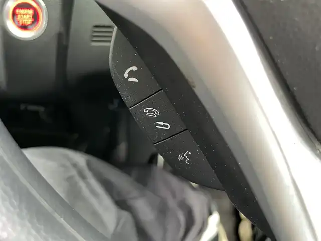 ホンダ フィット 13G L ホンダセンシング 鹿児島県 2018(平30)年 6.2万km プラチナホワイトパール 禁煙　/ホンダセンシング　/○衝突軽減ブレーキ　/○誤発進抑制機能　/○車線維持支援システム/○先行車発進お知らせ機能/○標識認識機能/ディスプレイオーディオ　/バックカメラ　/追従型クルーズコントロール　/前後ドライブレコーダー　/純正ドアバイザー　/純正フロアマット　/ＥＴＣ　/ＬＥＤヘッドライト/オートライト