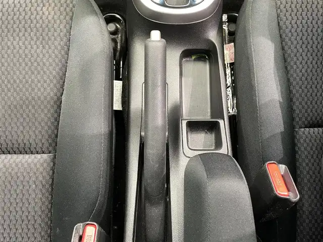 ホンダ フィット 13G L ホンダセンシング 鹿児島県 2018(平30)年 6.2万km プラチナホワイトパール 禁煙　/ホンダセンシング　/○衝突軽減ブレーキ　/○誤発進抑制機能　/○車線維持支援システム/○先行車発進お知らせ機能/○標識認識機能/ディスプレイオーディオ　/バックカメラ　/追従型クルーズコントロール　/前後ドライブレコーダー　/純正ドアバイザー　/純正フロアマット　/ＥＴＣ　/ＬＥＤヘッドライト/オートライト