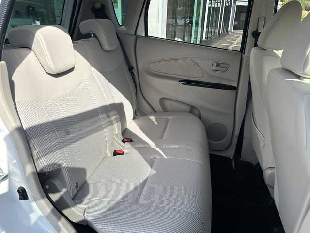 日産 デイズ X 鹿児島県 2014(平26)年 6.5万km ホワイトパール 純正ナビ/（Bluetooth/CD/DVD）/アラウンドビューモニター/アイドリングストップ/純正フロアマット/ドアバイザー/パワーウィンドウ/パワーステアリング/スマートキー/スペアキー×１