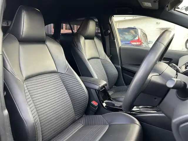 トヨタ カローラツーリング ハイブリッド ダブルバイビー 群馬県 2021(令3)年 2.8万km ブラックマイカ/ホワイトパールクリスタルシャイン 2トーン ４WD/ワンオーナー/メモリナビ/Bluetooth/バックカメラ/コーナーセンサー/クルーズコントロール/シートヒーター/ハンドルヒーター/ETC2.0/純正17インチアルミホイール