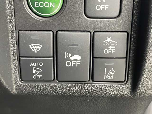 ホンダ ヴェゼル ハイブリッド RS ホンダセンシング 埼玉県 2017(平29)年 3.6万km クリスタルブラックパール バックカメラ/純正SDナビ/アダプティブクルーズコントロール/プッシュスタート/衝突被害軽減ブレーキ/フルセグテレビ/シートヒーター/純正フロアマット/ビルトインETC/シートヒーター/ブレーキホールド/レーンアシスト/オートLEDライト/パドルシフト/ハーフレザーシート/自動防眩式ルームミラー