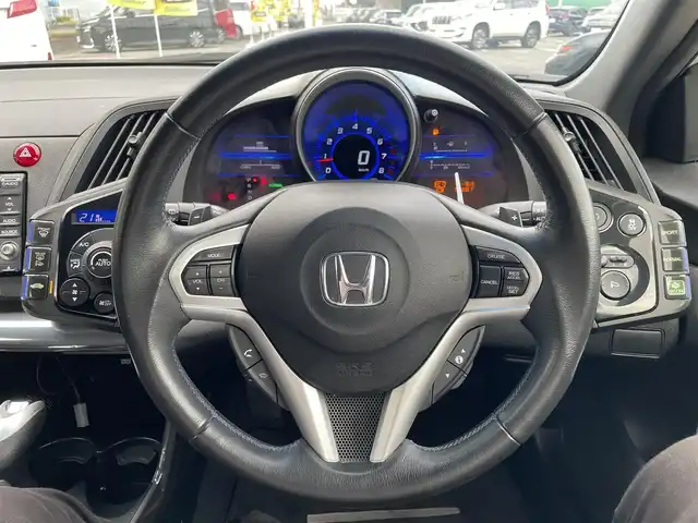 ホンダ ＣＲ－Ｚ αブラックレーベル 千葉県 2013(平25)年 6.3万km プレミアムホワイトパール 純正HDDナビ/・CD/DVD/MSV/ワンセグTV/バックカメラ/クルーズコントロール/スマートキー/パドルシフト/純正キセノンヘッドライト/フォグランプ/社外ドライブレコーダー/ビルトインETC/純正16インチアルミホイール/本革巻きステアリング/ドアバイザー/オートライト