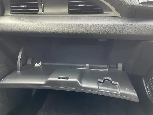 ホンダ ＣＲ－Ｚ αブラックレーベル 千葉県 2013(平25)年 6.3万km プレミアムホワイトパール 純正HDDナビ/・CD/DVD/MSV/ワンセグTV/バックカメラ/クルーズコントロール/スマートキー/パドルシフト/純正キセノンヘッドライト/フォグランプ/社外ドライブレコーダー/ビルトインETC/純正16インチアルミホイール/本革巻きステアリング/ドアバイザー/オートライト