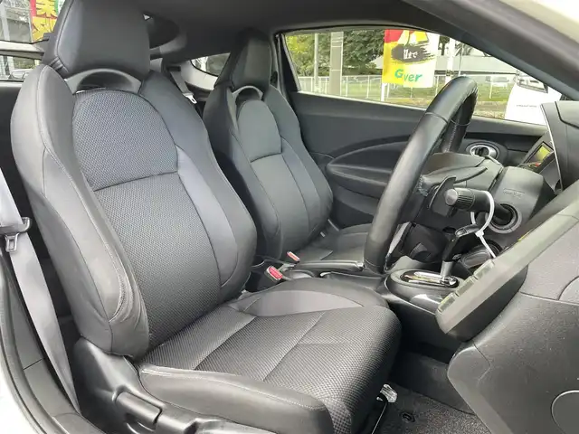 ホンダ ＣＲ－Ｚ αブラックレーベル 千葉県 2013(平25)年 6.3万km プレミアムホワイトパール 純正HDDナビ/・CD/DVD/MSV/ワンセグTV/バックカメラ/クルーズコントロール/スマートキー/パドルシフト/純正キセノンヘッドライト/フォグランプ/社外ドライブレコーダー/ビルトインETC/純正16インチアルミホイール/本革巻きステアリング/ドアバイザー/オートライト