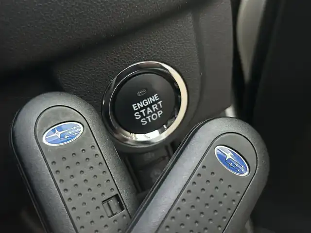 スバル ステラ カスタム RS スマートアシスト 富山県 2019(令1)年 3.5万km パールホワイトⅢ ナビ/フルセグTV/Bluetooth/バックカメラ/純正AW15インチ/スマートキー/ETC/LEDヘッドライト/シートヒーター/横滑り防止装置/衝突軽減ブレーキ/オートハイビーム