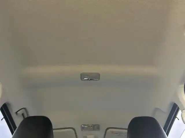 スバル ステラ カスタム RS スマートアシスト 富山県 2019(令1)年 3.5万km パールホワイトⅢ ナビ/フルセグTV/Bluetooth/バックカメラ/純正AW15インチ/スマートキー/ETC/LEDヘッドライト/シートヒーター/横滑り防止装置/衝突軽減ブレーキ/オートハイビーム