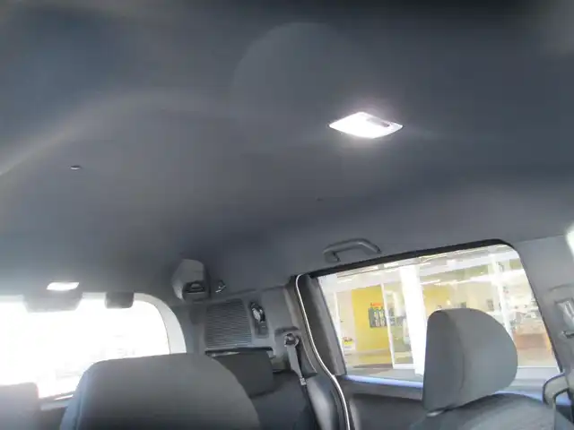 ホンダ フリード スパイク ハイブリット ジャストセレクション 千葉県 2013(平25)年 12.4万km ホワイトオーキッドパール 無限フルエアロ/社外HDDナビ、フルセグTV/バックカメラ/オーディオ【CD/DVD/BT/MSV】/パワースライドドア/HIDヘッドライト/無限イルミネーショングリル/無限フロアマット/無限ドアバイザー/無限16インチホイール/純正ビルドインETC/クルーズコントロール/ステアリングリモコン/新車保証書/取扱説明書/スペアキー