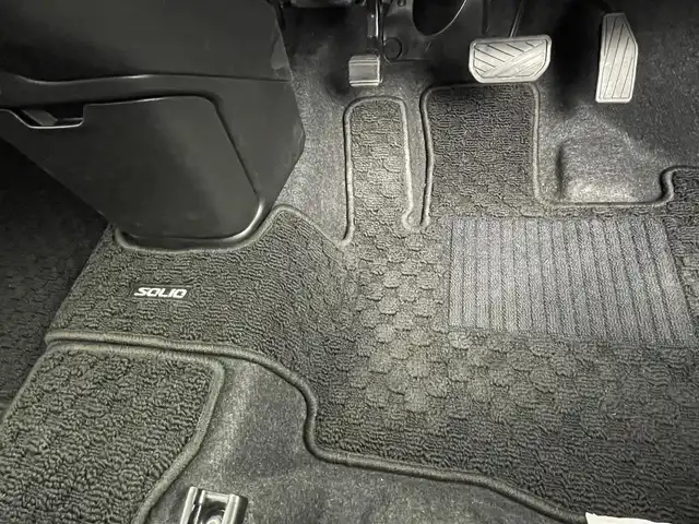 スズキ ソリオ バンディット HV MV 群馬県 2022(令4)年 0.6万km ピュアホワイトP 純正９インチナビ　全方位モニター　両側パワースライドドア　レーダークルーズコントロール　ハイビームアシスト　シートヒーター　純正１５インチＡＷ　ステアリングリモコン　ヘッドアップディスプレイ　禁煙車