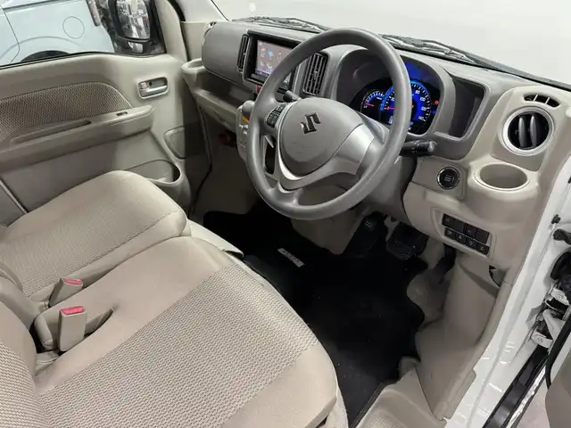 スズキ エブリィ ワゴン PZターボ スペシャル 三重県 2016(平28)年 4万km パールホワイト ガソリン・ターボ/キャブオーバーFR/インパネ4AT/パナソニック・ストラーダ 7インチ『美優ナビ』 CN-RX02D/（FM/AM/SD/iPod/TV/USB/Bluetooth/MEMORY MUSIC/CD/DVD/Blu-ray/HDMI/VTR）/バックアイカメラ/両側パワースライドドア/ETC/安全/・レーダーブレーキサポート/・ESP（横すべり防止機能）/・ヒルホールドコントロール（坂道発進補助）/・運転席、助手席エアバッグ/装備/・電動オートステップ/・オートエアコン/・リアヒーター/・オートライト/・ディスチャージヘッドライト/・フロントフォグライト/・ステアリングスイッチ/・純正14inAW/・電動格納ドアミラー/・パワーステアリング/・パワーウインドウ/・プッシュスタート/・スマートキーx2/・保/取/ナビ取/など