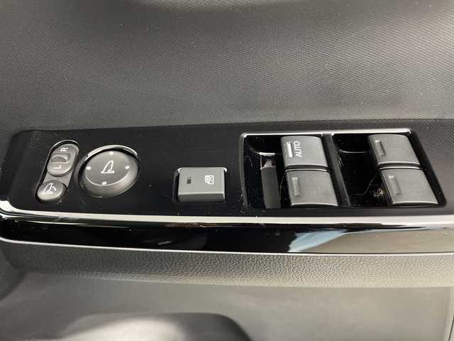 ホンダ Ｎ ＯＮＥ オリジナル 鹿児島県 2021(令3)年 3.1万km サーフブルー 純正SDナビ/(BT/AM/FM/CD)/ホンダセンシング/レーダークルーズコントロール/衝突軽減ブレーキ/レーンキープアシスト/先行車発進お知らせ機能/誤発進抑制機能/標識認識機能/オートマチックハイビーム/電動パーキングブレーキ/オートホールド/バックカメラ/チップアップシート/ハーフレザーシート/ETC/純正LEDヘッドライト/純正フロアマット