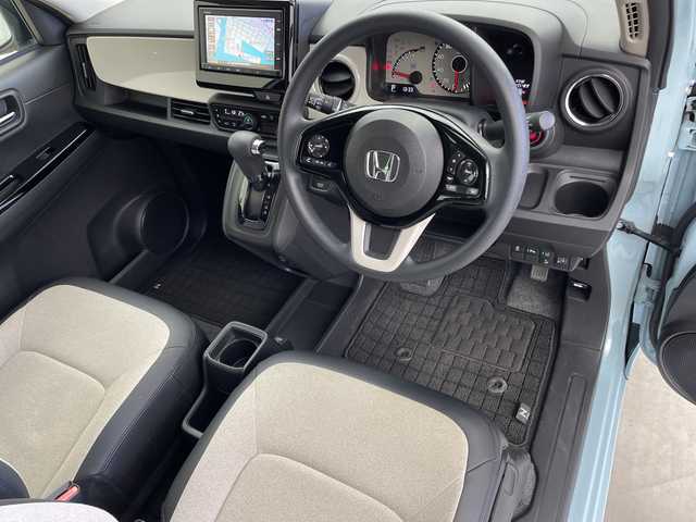 ホンダ Ｎ ＯＮＥ オリジナル 鹿児島県 2021(令3)年 3.1万km サーフブルー 純正SDナビ/(BT/AM/FM/CD)/ホンダセンシング/レーダークルーズコントロール/衝突軽減ブレーキ/レーンキープアシスト/先行車発進お知らせ機能/誤発進抑制機能/標識認識機能/オートマチックハイビーム/電動パーキングブレーキ/オートホールド/バックカメラ/チップアップシート/ハーフレザーシート/ETC/純正LEDヘッドライト/純正フロアマット