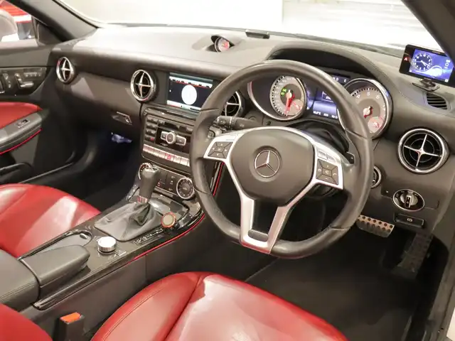 メルセデス・ベンツ ＳＬＫ２００ ブルーエフィシェンシー 静岡県 2013(平25)年 3.2万km ポーラホワイト 赤革シート/純正ナビ/フルセグTV/パドルシフト/クルーズコントロール/前席シートヒーター/アンビエントライト/社外ドラレコ/社外レーダー/インテリジェントライトシステム