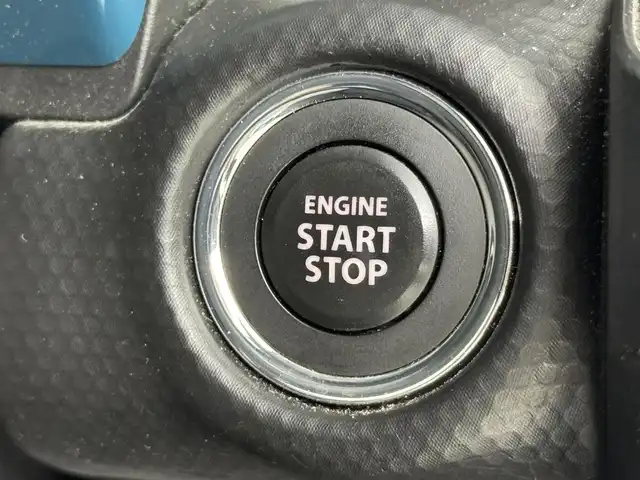 スズキ ハスラー HYBRID G 福岡県 2021(令3)年 2.7万km デニムブルー ガンメタリック 2トーン 社外ナビ（フルセグＴＶ）　/コーナーセンサー　/衝突被害軽減システム　/横滑り防止装置　/レーンキープ　/アイドリングストップ　/前席シートヒーター　/オートライト　/社外１５インチアルミホイール　/プッシュスタート