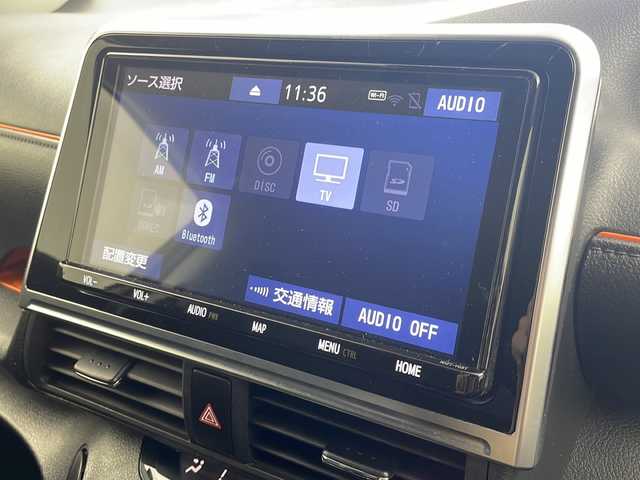 トヨタ シエンタ ハイブリッド ファンベースG 岐阜県 2019(令1)年 5.8万km 茶 純正9インチナビ/（BT/フルセグ/CD/DVD）/パノラミックビューモニター/衝突被害軽減システム/クルーズコントロール/オートハイビーム/レーンキープアシスト/両側パワースライドドア/前後コーナーセンサー/ETC/スマートキー/プッシュスタート/純正アルミホイール/LEDヘッドライト/オートライト/フロアマット