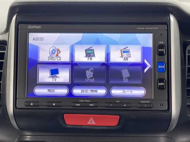 ホンダ Ｎ ＢＯＸ G Lパッケージ 群馬県 2016(平28)年 5.8万km プレミアムホワイトパールⅡ 純正ナビ　バックカメラ　片側電動スライドドア　ビルトインＥＴＣ　フルセグＴＶ　スマートキー　プッシュスタートボタン　電動格納ミラー　横滑り防止装置　ドライブレコーダー　キセノンヘッドライト　禁煙車