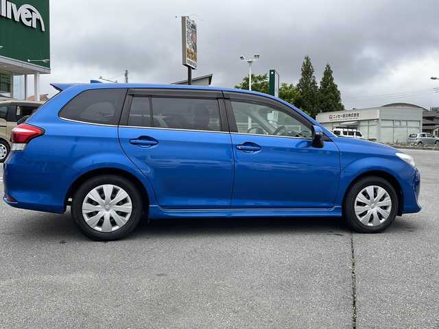 トヨタ カローラ フィールダー 1．5G エアロツアラー 山梨県 2015(平27)年 8.5万km コバルトブルーメタリック 純正ＳＤナビ　/フルセグＴＶ　/バックカメラ　/ＥＴＣ　/ＣＤ　/Ｂｌｕｅｔｏｏｔｈ　/社外ドラレコ　/ＡＢＳ　/横滑り防止装置　/レーンキープアシスト　/盗難防止装置　/オートライト　/ハロゲンヘッドライト　/スマートキー