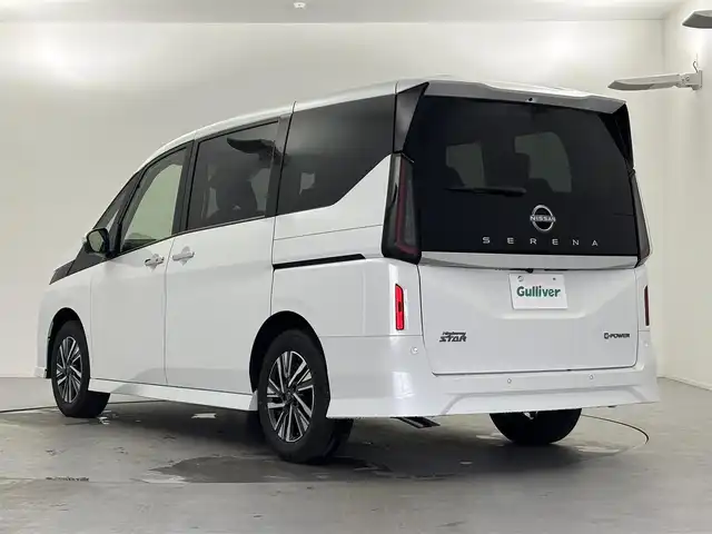 日産 セレナ e－パワー ハイウェイスター V 福井県 2025(令7)年 0.1万km未満 プリズムホワイト インテリジェント アラウンドビューモニター（移動物 検知機能付）/インテリジェント ルームミラー/アドバンスドドライブアシストディスプレイ（12.3インチカラーディスプレイ）/統合型インターフェースディスプレイ/ワイヤレス充電器+6スピーカー/NissanConnectナビゲーションシステム（地デジ内蔵）/車載通信ユニット（TCU［Telematics Control Unit］）/ETC2.0ユニット（ビルトインタイプ）/ドライブレコーダー（前後セット）/プロパイロット（ナビリンク機能付）/プロパイロット緊急停止支援システム（SOSコール機能付）/SOSコール/ヘッドランプ オートレベライザー/アダプティブLEDヘッドライトシステム