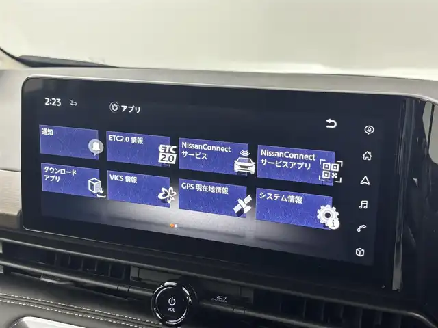 日産 セレナ e－パワー ハイウェイスター V 福井県 2025(令7)年 0.1万km未満 プリズムホワイト インテリジェント アラウンドビューモニター（移動物 検知機能付）/インテリジェント ルームミラー/アドバンスドドライブアシストディスプレイ（12.3インチカラーディスプレイ）/統合型インターフェースディスプレイ/ワイヤレス充電器+6スピーカー/NissanConnectナビゲーションシステム（地デジ内蔵）/車載通信ユニット（TCU［Telematics Control Unit］）/ETC2.0ユニット（ビルトインタイプ）/ドライブレコーダー（前後セット）/プロパイロット（ナビリンク機能付）/プロパイロット緊急停止支援システム（SOSコール機能付）/SOSコール/ヘッドランプ オートレベライザー/アダプティブLEDヘッドライトシステム