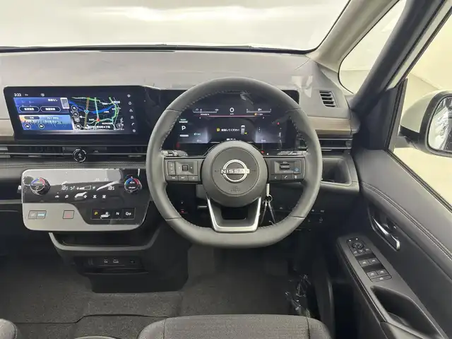 日産 セレナ e－パワー ハイウェイスター V 福井県 2025(令7)年 0.1万km未満 プリズムホワイト インテリジェント アラウンドビューモニター（移動物 検知機能付）/インテリジェント ルームミラー/アドバンスドドライブアシストディスプレイ（12.3インチカラーディスプレイ）/統合型インターフェースディスプレイ/ワイヤレス充電器+6スピーカー/NissanConnectナビゲーションシステム（地デジ内蔵）/車載通信ユニット（TCU［Telematics Control Unit］）/ETC2.0ユニット（ビルトインタイプ）/ドライブレコーダー（前後セット）/プロパイロット（ナビリンク機能付）/プロパイロット緊急停止支援システム（SOSコール機能付）/SOSコール/ヘッドランプ オートレベライザー/アダプティブLEDヘッドライトシステム