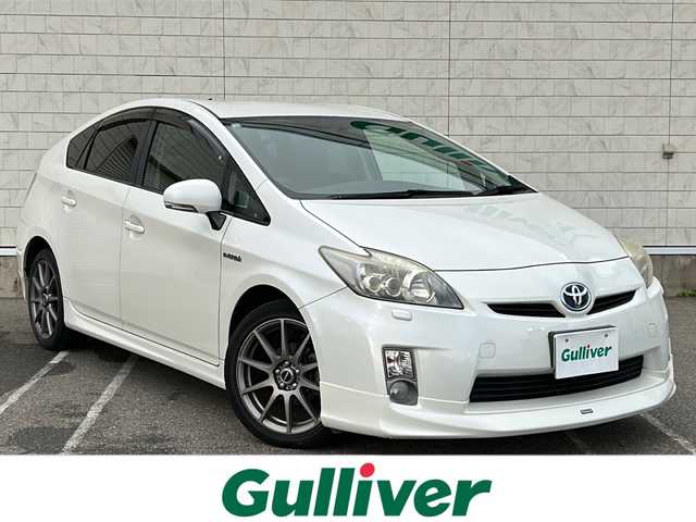 トヨタ プリウス S ツーリングセレクション 新潟県 2010(平22)年 8.4万km ホワイトパールクリスタルシャイン 純正ナビ/（ワンセグ/CD/DVD/AUX）/(NSDN-W60)/バックカメラ/オートライト/フォグランプ/ETC/電動格納ウインカーミラー/ステアリングスイッチ/純正フロアマット/ドアバイザー/プッシュスタート/スマートキー/モデリスタフロントエアロ/横滑り防止機能