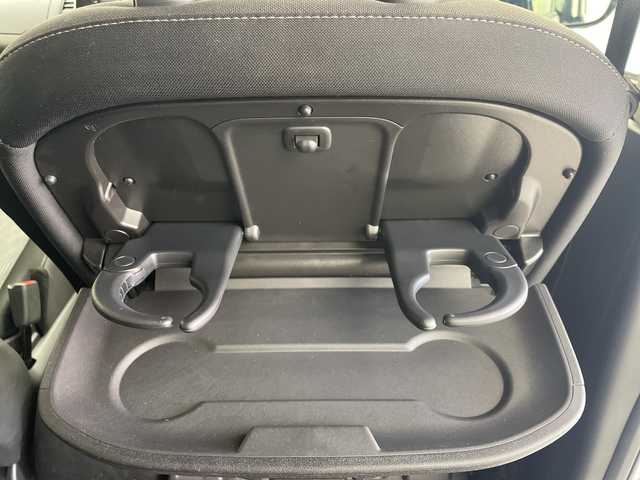 日産 セレナ e－パワー ハイウェイスター V 愛知県 2019(令1)年 4.3万km ダイヤモンドブラック プロパイロット/純正ナビ(MM319D-W)/・Bluetooth/・CD/DVD/・フルセグテレビ/アラウンドビューモニター/純正フリップダウンモニター/衝突軽減ブレーキ/レーンキープアシスト/前後コーナーセンサー/追従クルーズコントロール/パーキングアシスト/ブラインドスポットモニター/両側パワースライドドア/純正ドライブレコーダー/ＥＴＣ/スマートキー/フォグランプ