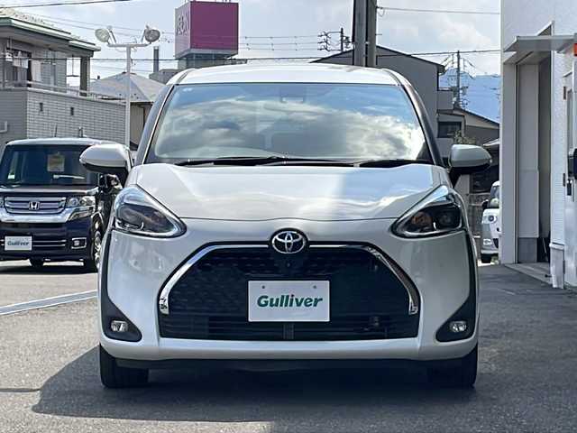 トヨタ シエンタ G クエロ 岐阜県 2019(令1)年 3.6万km ホワイトパールクリスタルシャイン ハーフレザーシート/純正SDナビ/衝突軽減ブレーキ/横滑り防止装置/アイドリングストップ/ビルドインEtC/ドライブレコーダー/全方位カメラ/バックカメラ/オートライト