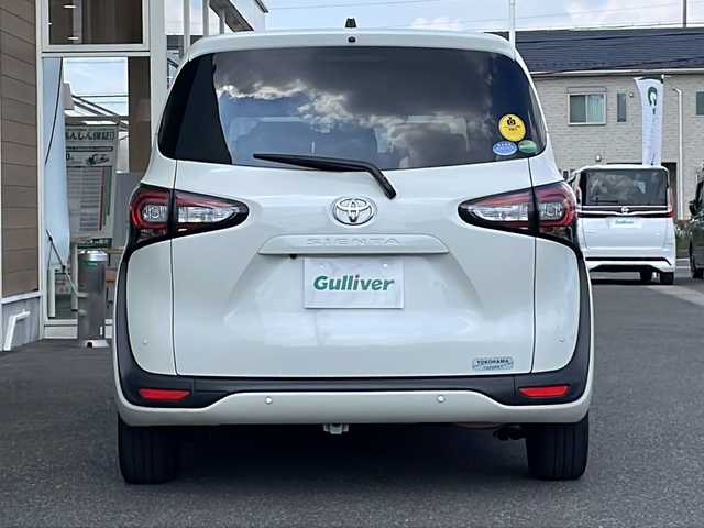 トヨタ シエンタ G クエロ 岐阜県 2019(令1)年 3.6万km ホワイトパールクリスタルシャイン ハーフレザーシート/純正SDナビ/衝突軽減ブレーキ/横滑り防止装置/アイドリングストップ/ビルドインEtC/ドライブレコーダー/全方位カメラ/バックカメラ/オートライト