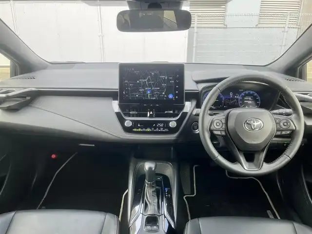 トヨタ カローラツーリング ダブルバイビー 島根県 2023(令5)年 1.8万km プラチナホワイトパールマイカ ワンオーナー/純正ナビ/フルセグTV/Ｂｌｕｅｔｏｏｔｈ　/バックカメラ　/レーダークルコン　/ビルトインＥＴＣ２．０/ハーフレザーシート　/電子パーキングブレーキ　/衝突軽減ブレーキ/レーンアシスト　/前後コーナーセンサー/オートハイビーム/スマートキー/プッシュスタート/純正LEDヘッドライト/純正フロアマット/純正17インチアルミ
