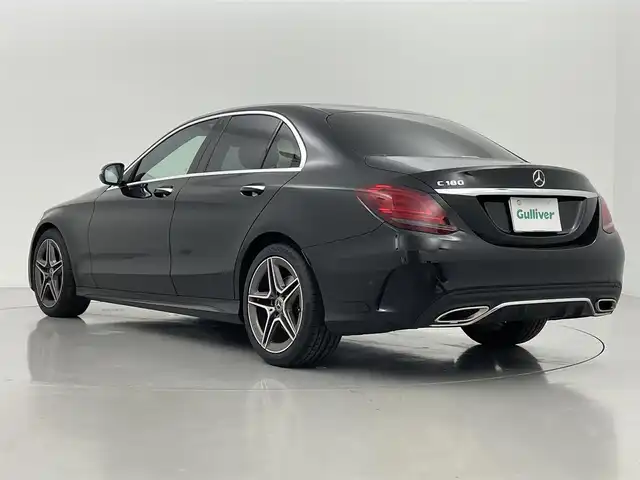 メルセデス・ベンツ Ｃ１８０ アバンギャルド AMGライン 熊本県 2019(令1)年 4.1万km ブラック 純正ナビ　/社外前後ドライブレコーダー　/全周囲カメラ　/ビルトインＥＴＣ２．０　/レーダークルーズコントロール　/アクティブステアリンググアシスト/アクティブレーンキープアシスト/アクティブパーキングアシスト/アクティブディスタンスアシスト/ブラインドスポットアシスト/前後クリアランスソナー　/前席シートヒーター　/前席パワーシート/純正フロアマット/純正１８インチAW/オートライト/LEDヘッドライト/スマートキー/プッシュスタート/スペアキー1本/取扱説明書