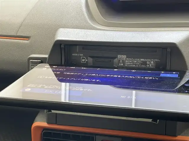 ダイハツ タント ファンクロスターボ 愛知県 2023(令5)年 1.2万km ブラックマイカメタリック/サンドベージュメタリック 純正１０型ナビ　全方位カメラ　禁煙車　シートヒーター　両側パワスラ　ナビ連動ドラレコ　ＨＤＭＩ　ＥＴＣ２．０　ルーフレール　スマアシIII　衝突軽減　追従クルコン　コーナーセンサー　ＬＥＤライト　フォグ　ツートンカラー　ドアバイザー　