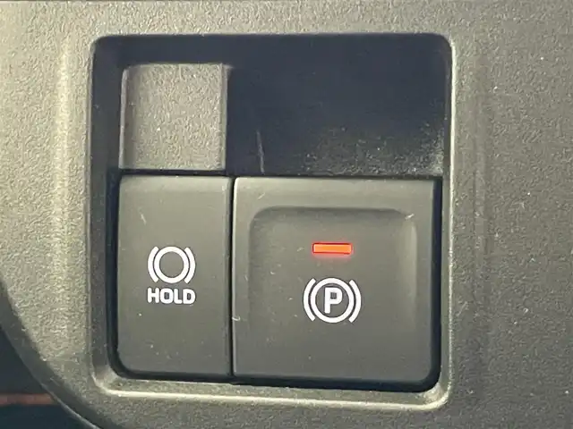 ダイハツ タント ファンクロスターボ 愛知県 2023(令5)年 1.2万km ブラックマイカメタリック/サンドベージュメタリック 純正１０型ナビ　全方位カメラ　禁煙車　シートヒーター　両側パワスラ　ナビ連動ドラレコ　ＨＤＭＩ　ＥＴＣ２．０　ルーフレール　スマアシIII　衝突軽減　追従クルコン　コーナーセンサー　ＬＥＤライト　フォグ　ツートンカラー　ドアバイザー　