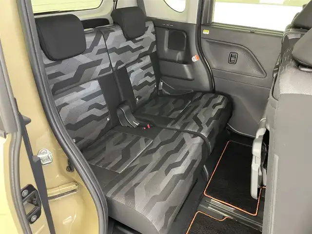 ダイハツ タント ファンクロスターボ 愛知県 2023(令5)年 1.2万km ブラックマイカメタリック/サンドベージュメタリック 純正１０型ナビ　全方位カメラ　禁煙車　シートヒーター　両側パワスラ　ナビ連動ドラレコ　ＨＤＭＩ　ＥＴＣ２．０　ルーフレール　スマアシIII　衝突軽減　追従クルコン　コーナーセンサー　ＬＥＤライト　フォグ　ツートンカラー　ドアバイザー　