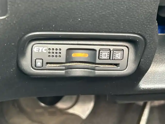 ホンダ ヴェゼル ハイブリッド Z ホンダセンシング 千葉県 2016(平28)年 4.3万km プレミアムクリスタルレッドM ７型ナビＶＸＭ－１７４ＶＦｉ　バックカメラ　ホンダセンシング　クルーズコントロール シートヒーター ドラレコ　ＥＴＣ　ＬＥＤヘッドライト　フロントフォグランプ　プレイミアムクリスタルレッドメタリック
