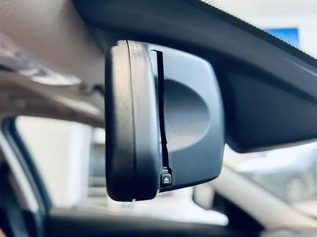 ＢＭＷ ３２０ｄ ラグジュアリー 大阪府 2018(平30)年 5.1万km 白 インテリジェントセーフティ/純正ナビ/バックカメラ/純正17インチAW/LEDヘッドライト/ブラインドスポット/クリアランスソナー/ETC/ドラレコ/ACC/スマートキー/ブラウン革/パワーシート/Dシートメモリ/シートヒーター